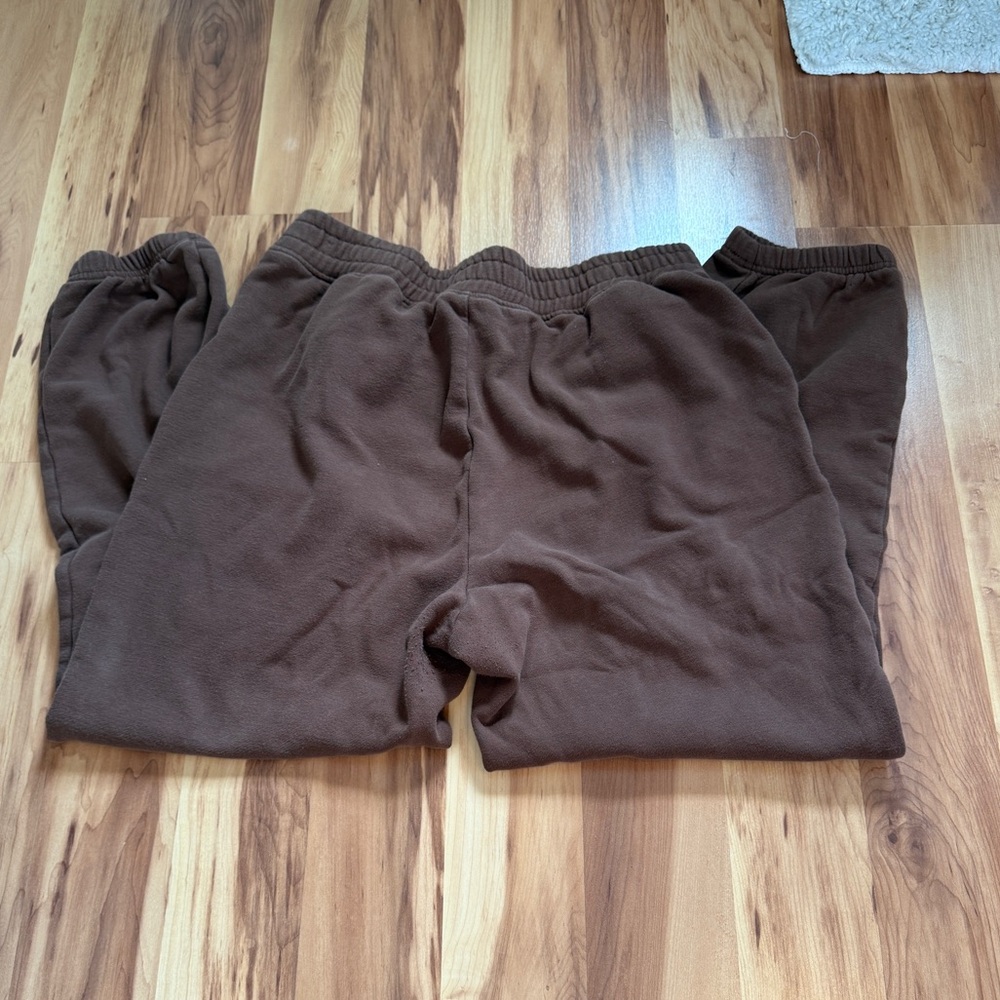 AE sweatpants - Picture 4 of 5